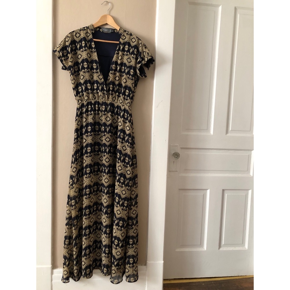 Cream&Navy Maxi Dress